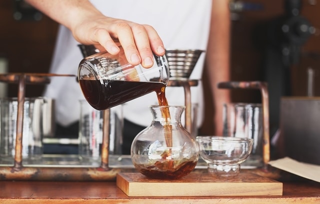 kopi spesialti adalah kopi dengan nilai tinggi dari cupping test